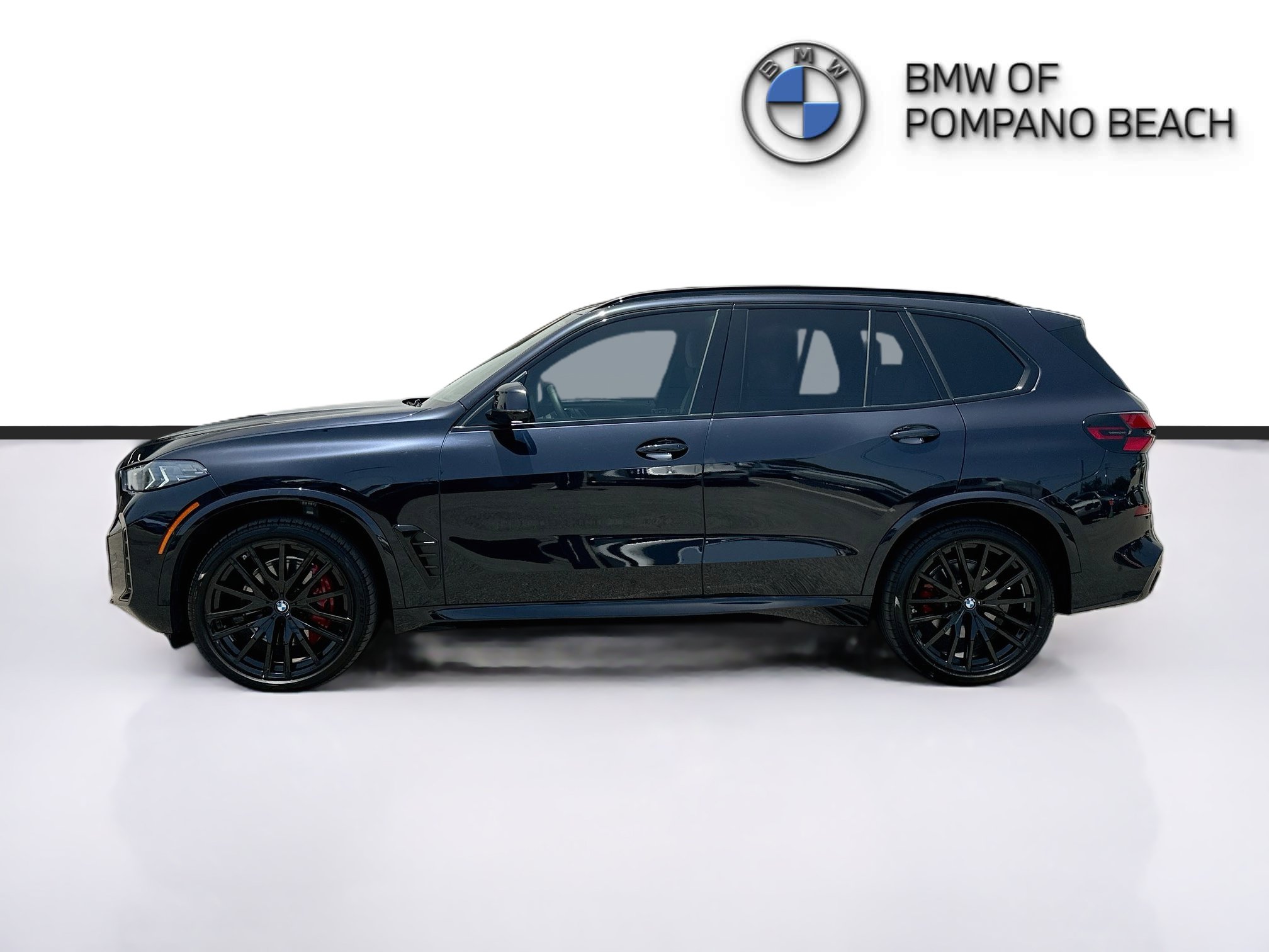Used 2026 BMW X5 sDrive40i w/ M Sport Package RWD image 4