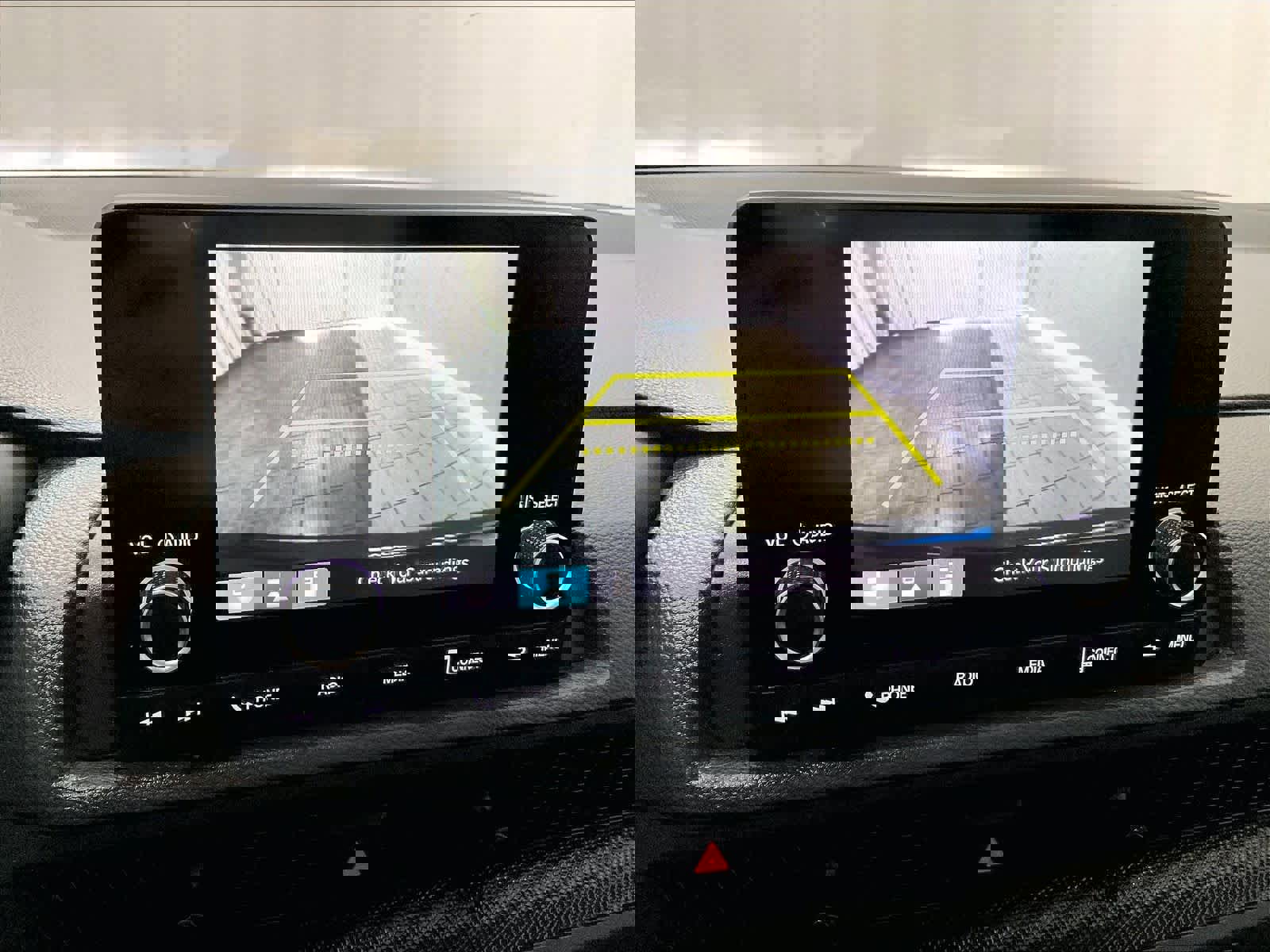 Used 2025 Honda CR-V LX image 19