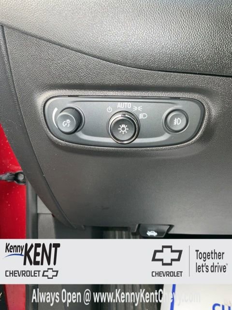 Used 2023 Chevrolet Equinox Premier image 25