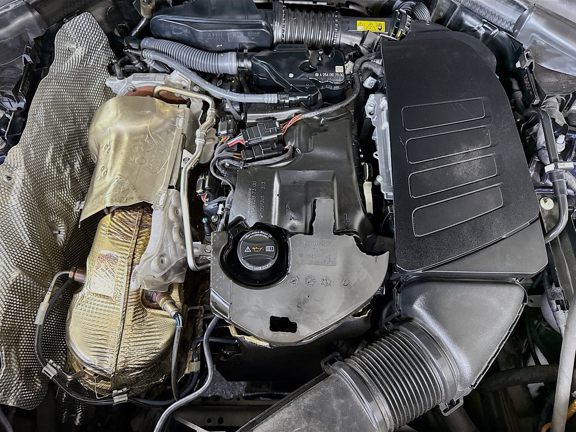 Used 2023 Mercedes-Benz GLC 300 4MATIC w/ Exclusive Trim Package image 39