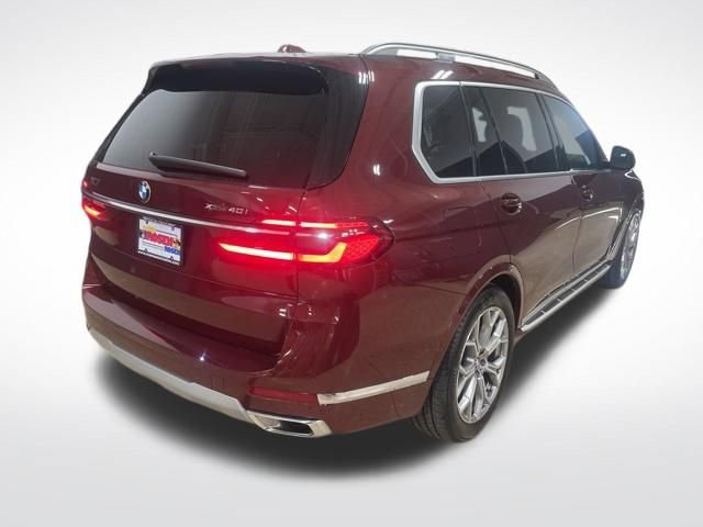 Used 2025 BMW X7 xDrive40i image 5