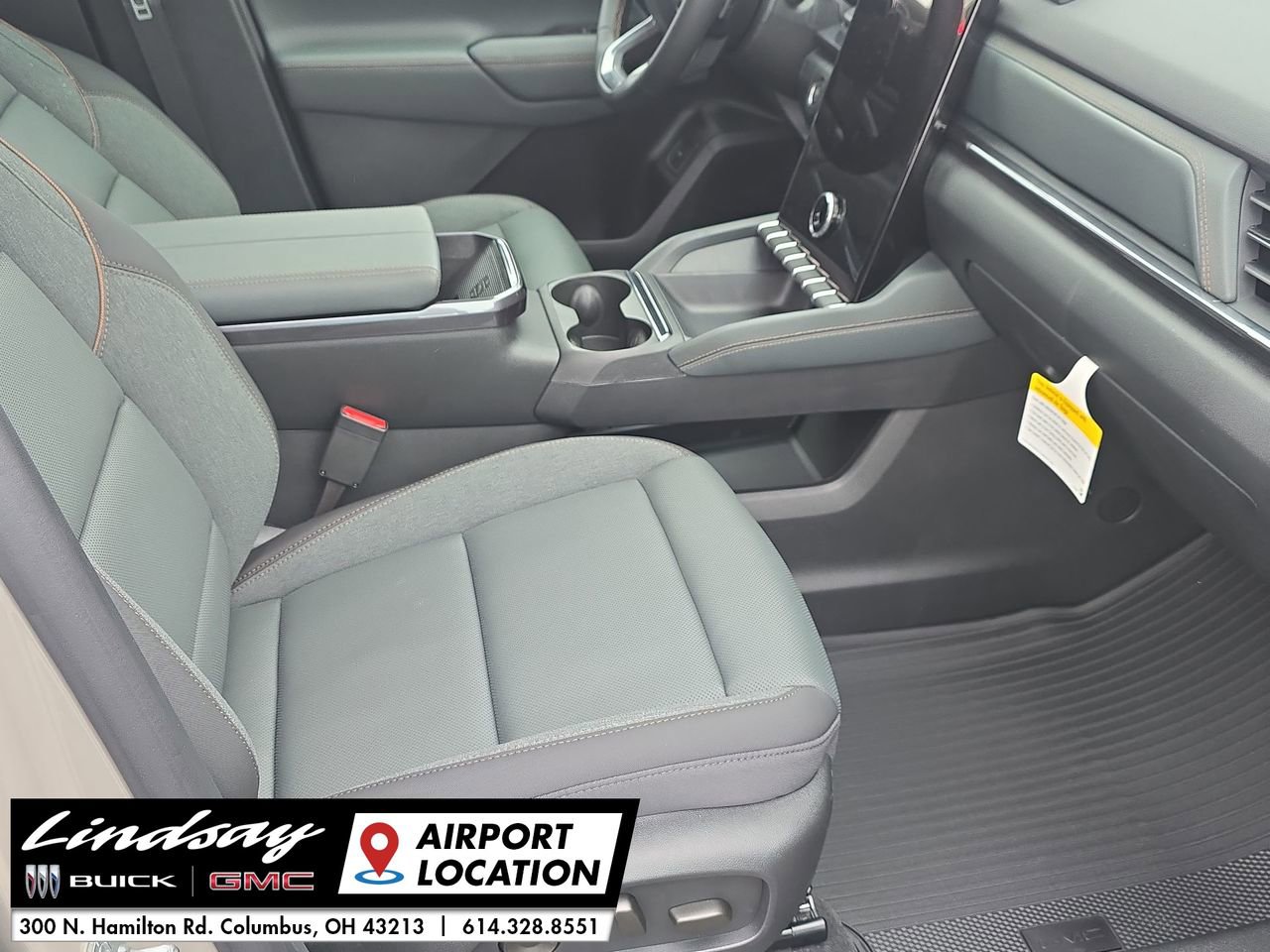 New 2026 GMC Terrain AT4 w/ Convenience Package III image 29