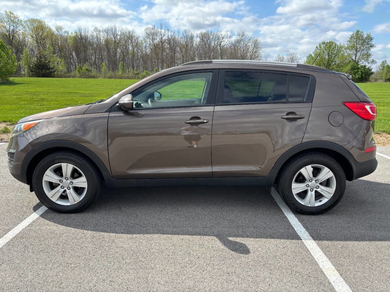 Used 2011 Kia Sportage LX w/ Convenience Pkg FWD image 1