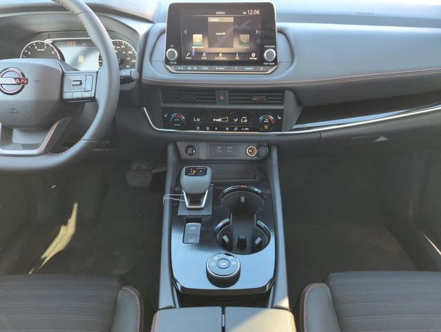 New 2026 Nissan Rogue SV AWD/4WD image 17