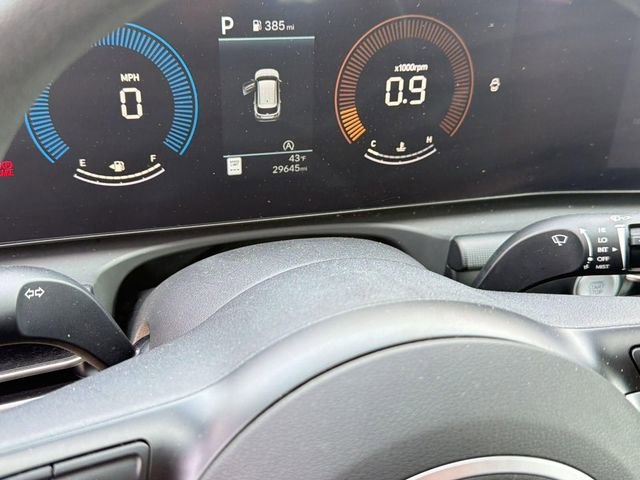 Used 2025 Hyundai Tucson SEL image 2