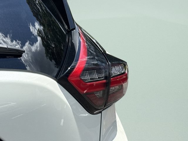 Certified 2023 Nissan Murano SV w/ SV Midnight Edition Package FWD image 17