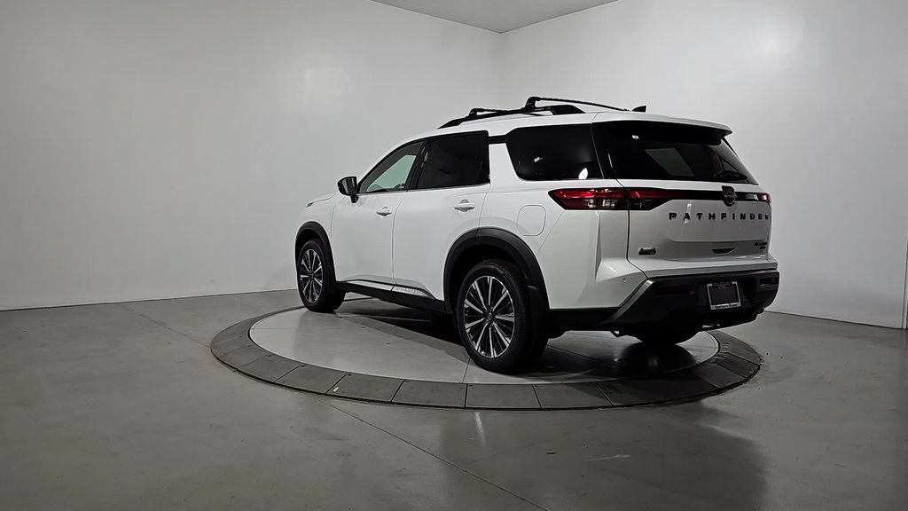 New 2026 Nissan Pathfinder Platinum AWD/4WD image 3