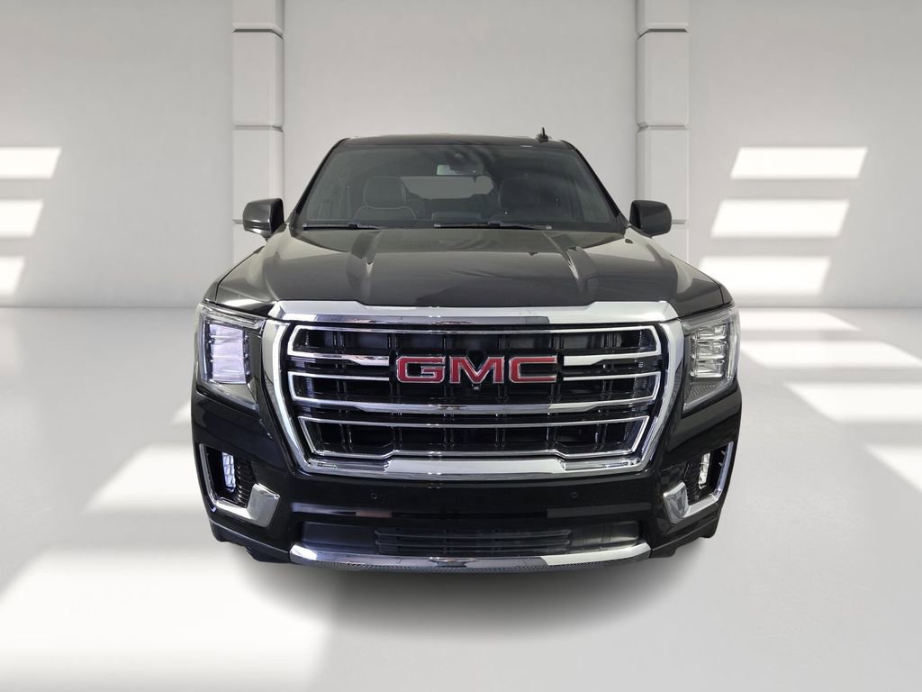 Used 2021 GMC Yukon SLT w/ SLT Premium Package image 3