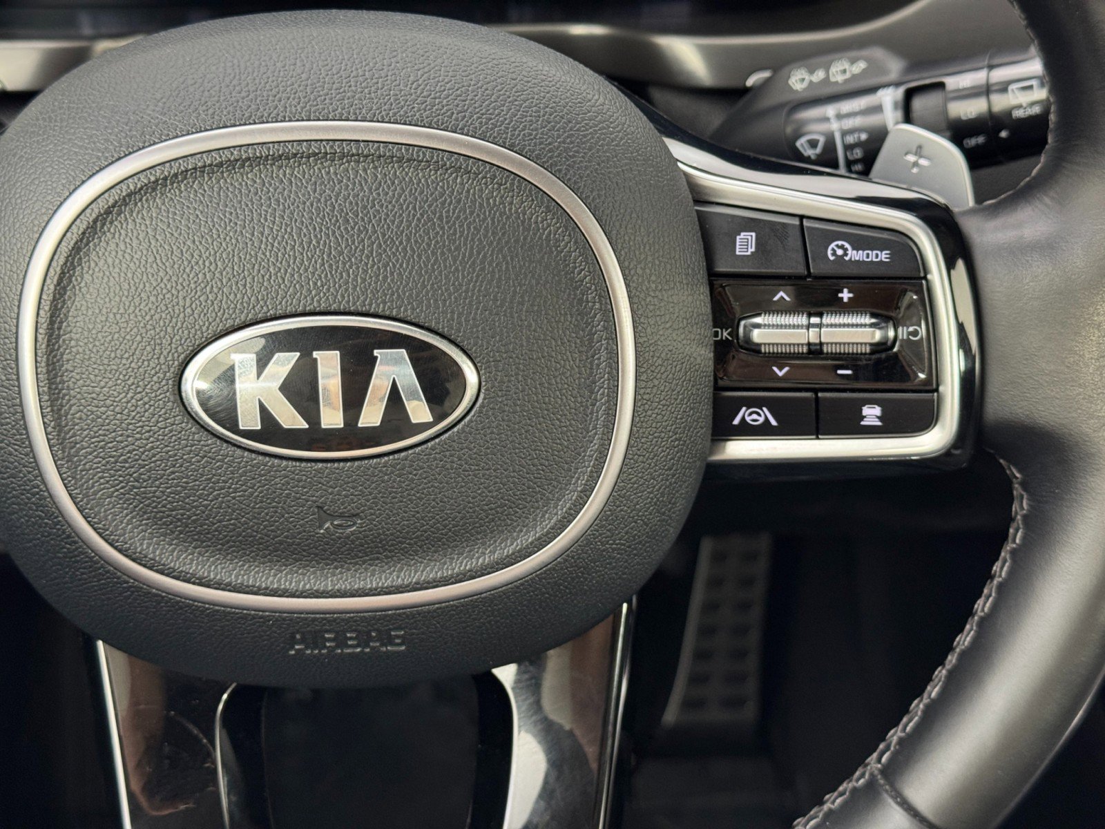 Used 2021 Kia Sorento SX image 21