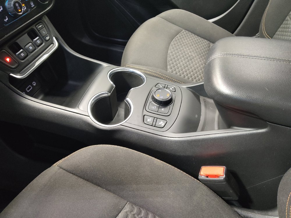 Used 2020 GMC Terrain SLE w/ Driver Convenience Package image 26