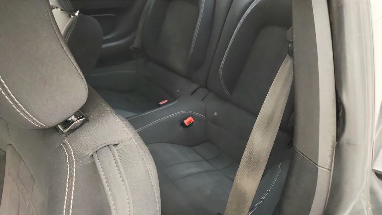 Used 2020 Ford Mustang GT image 32