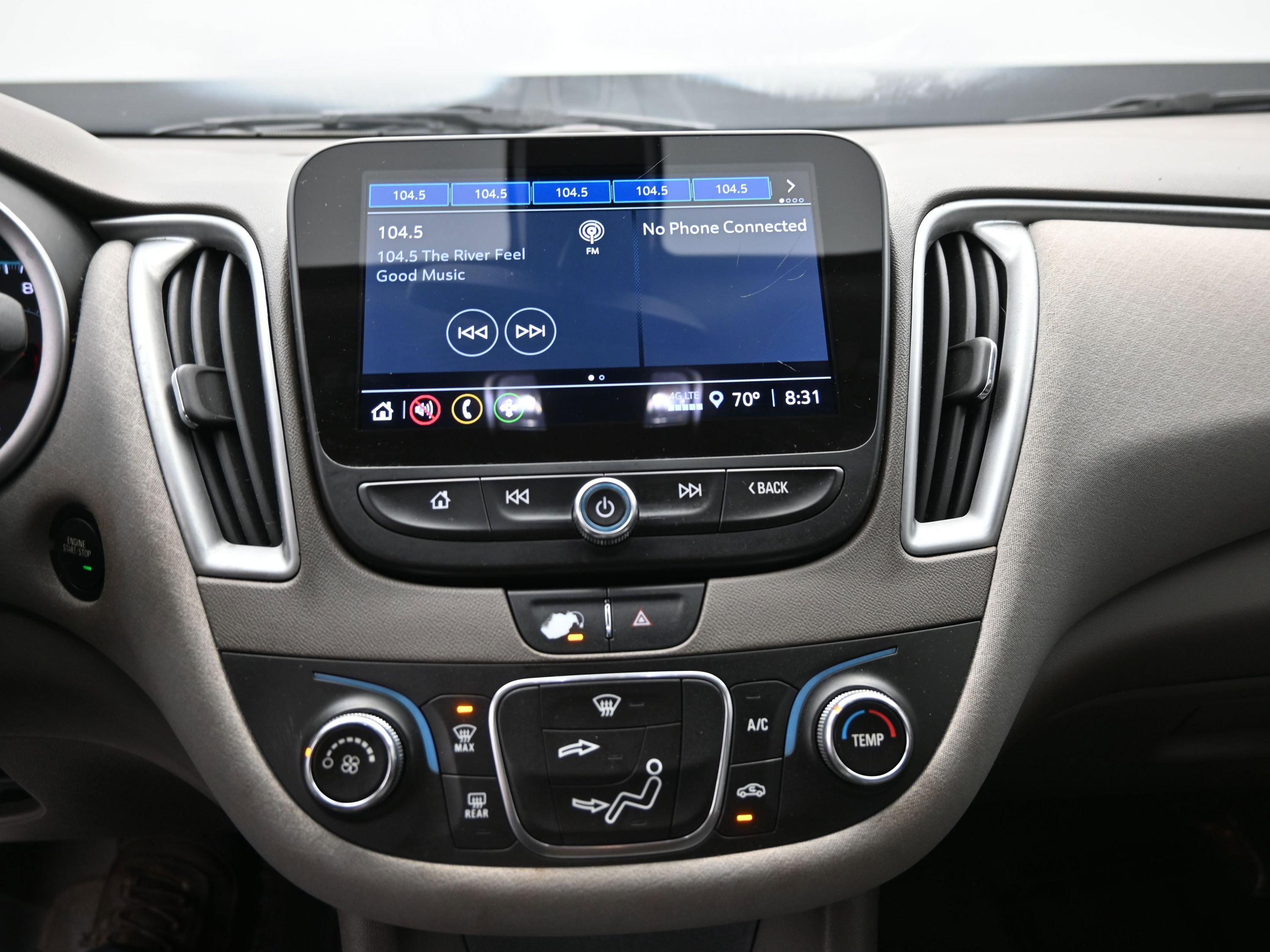 Used 2021 Chevrolet Malibu LS image 16