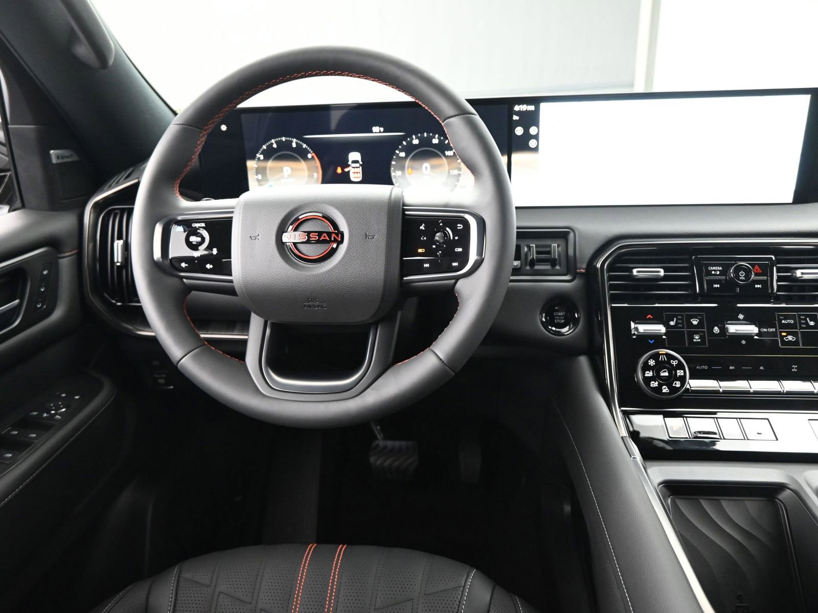 New 2025 Nissan Armada PRO-4X AWD/4WD image 12