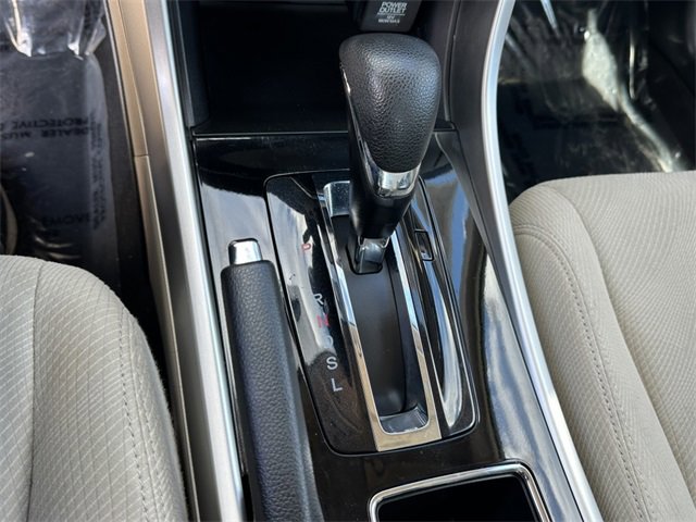 Used 2017 Honda Accord SE image 26