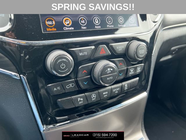 Used 2020 Jeep Grand Cherokee Limited image 12