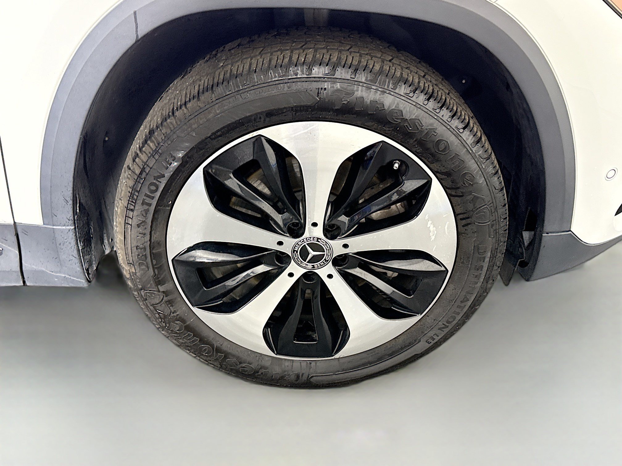 Used 2025 Mercedes-Benz GLA 250 image 32