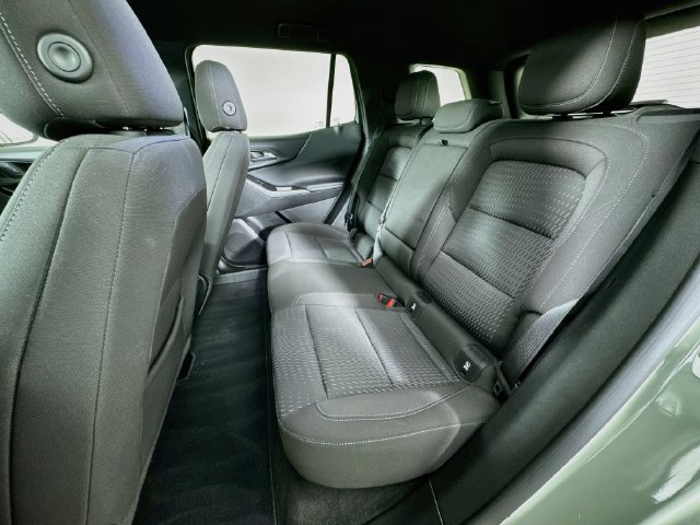 Used 2026 Chevrolet Equinox LT AWD/4WD image 22