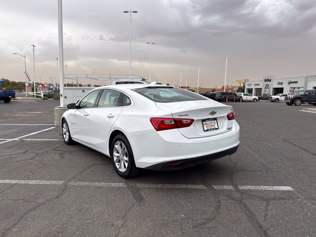 Certified 2025 Chevrolet Malibu LT FWD image 2