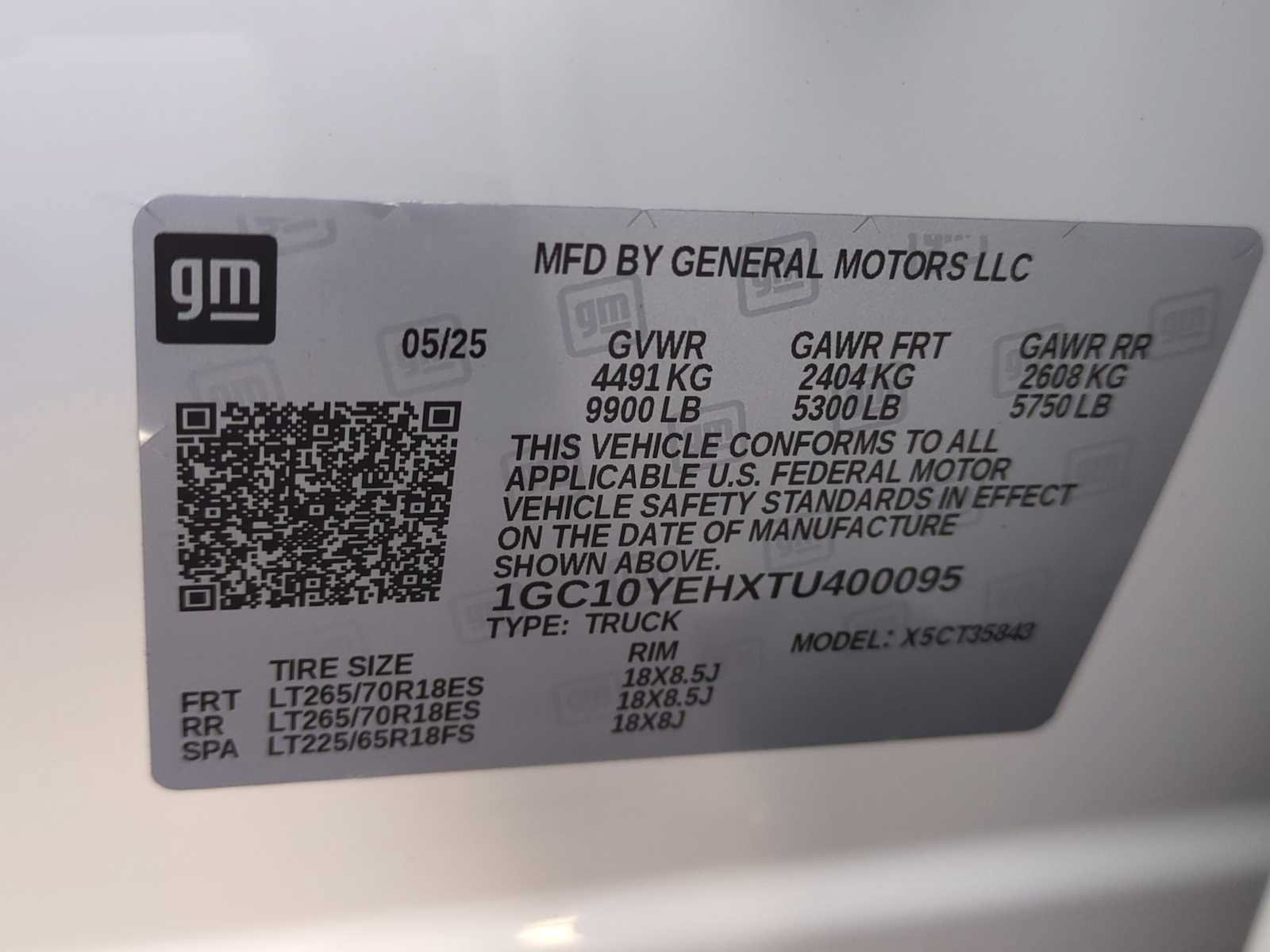 Used 2026 Chevrolet Silverado EV LT AWD/4WD image 29