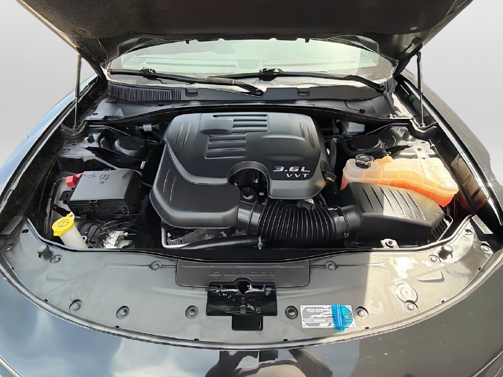 Used 2023 Dodge Charger SXT RWD image 29