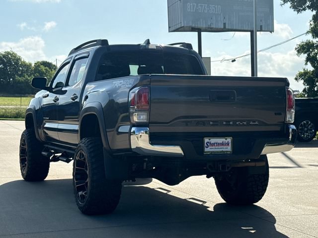 Used 2022 Toyota Tacoma TRD Off-Road AWD/4WD image 7