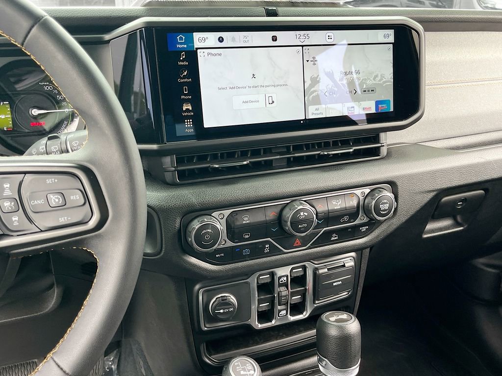 Certified 2024 Jeep Wrangler Unlimited w/ LED Headlamp & Fog Lamp Group image 14