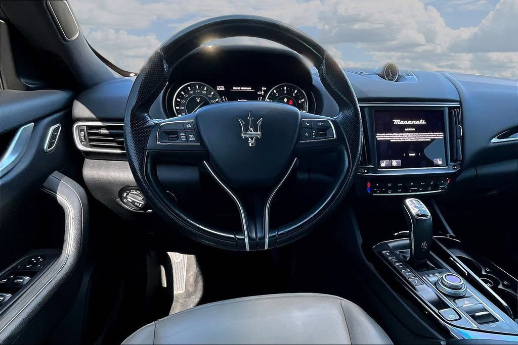 Used 2022 Maserati Levante GT AWD/4WD image 8