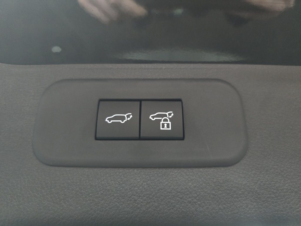New 2026 Lexus TX 500h AWD w/ Technology Package image 13