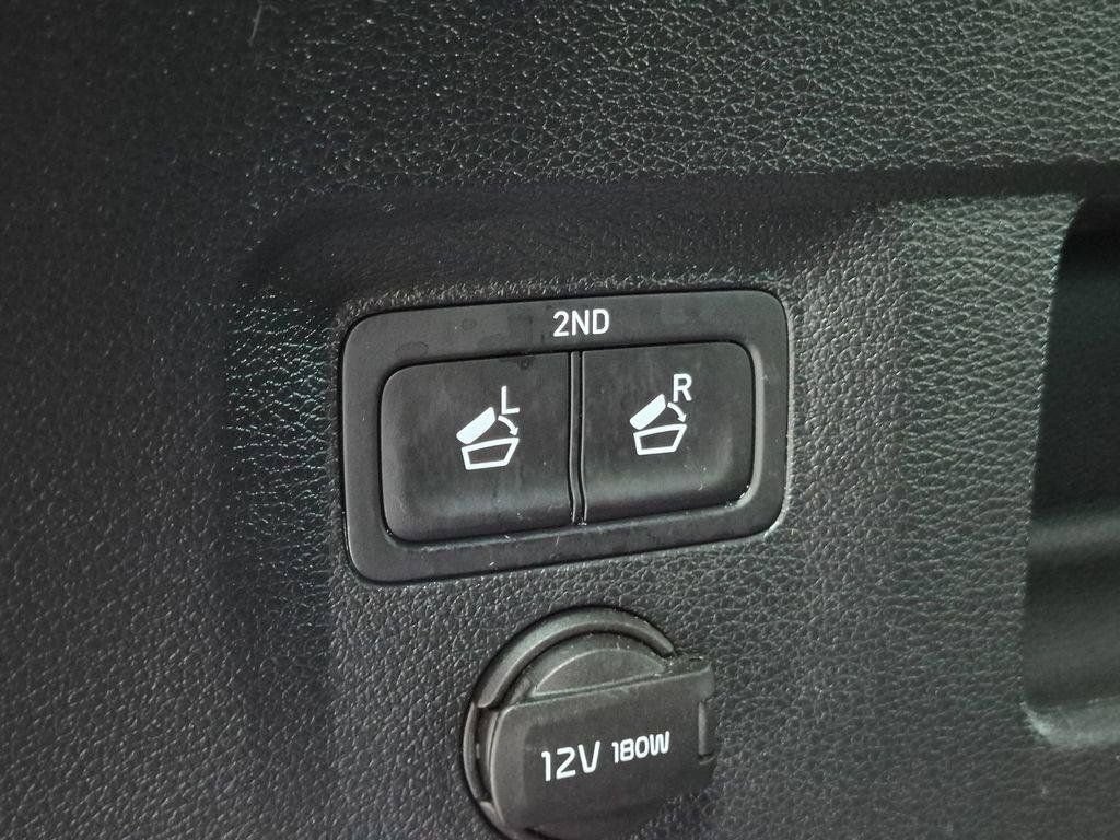 Certified 2023 Kia Telluride S AWD/4WD image 10