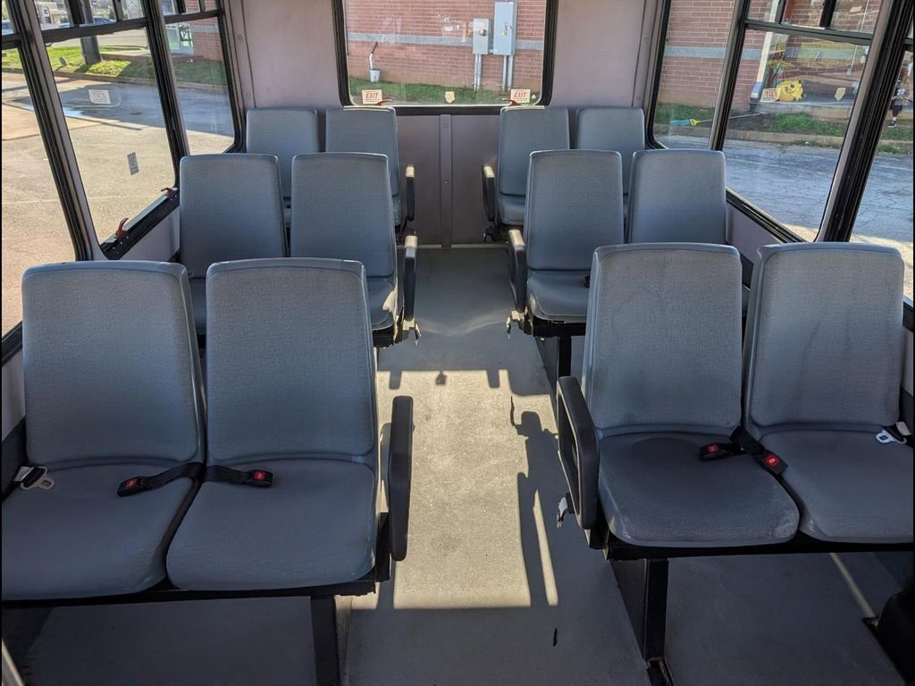 Used 2015 Chevrolet Express 3500 w/ Shuttle Bus Package RWD image 13