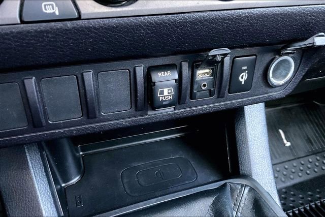 Used 2018 Toyota Tacoma TRD Sport image 24