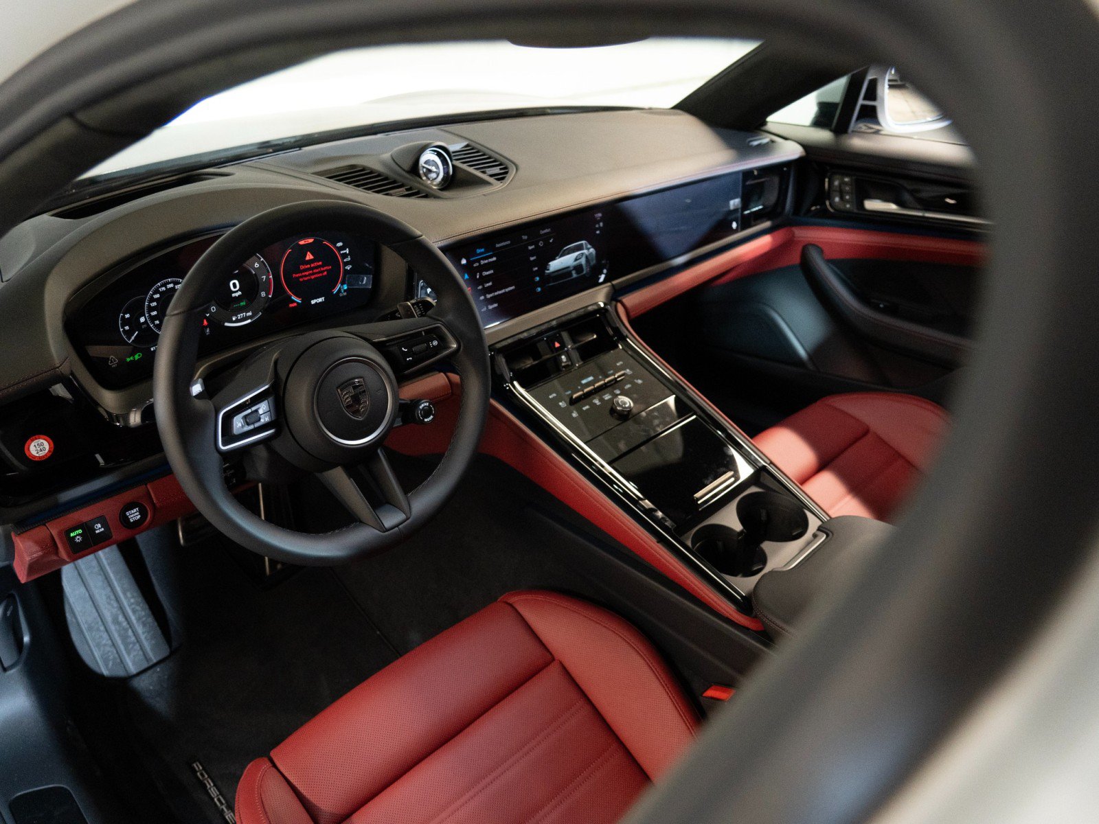 New 2026 Porsche Panamera Turbo AWD/4WD image 4