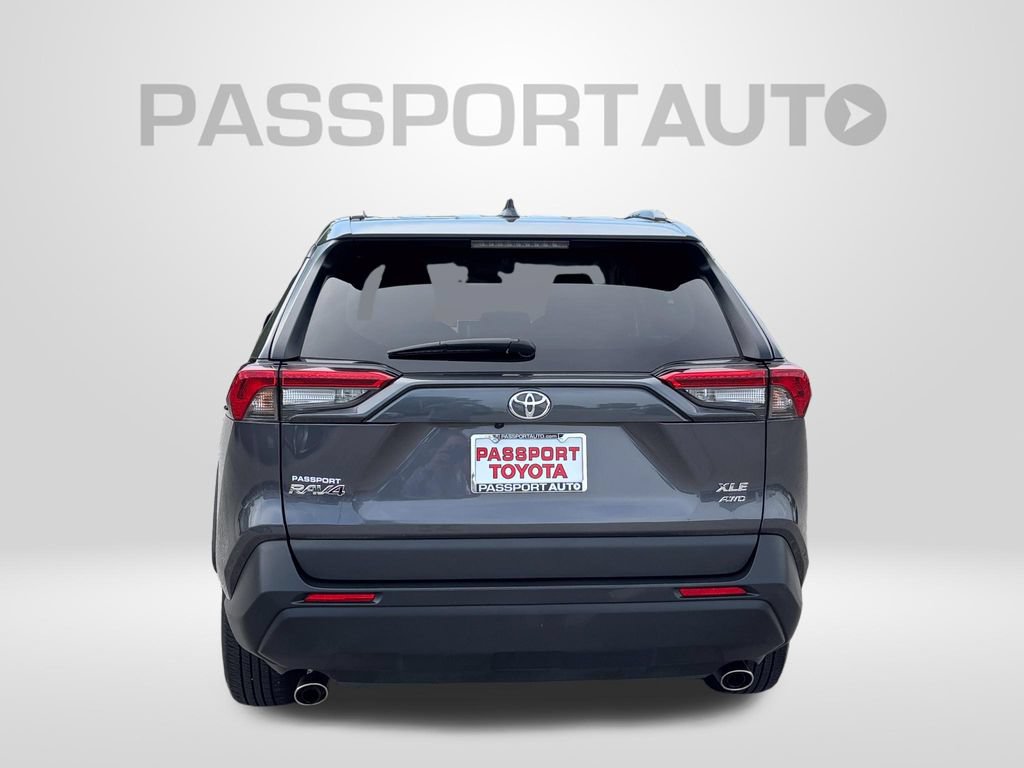 Used 2025 Toyota RAV4 XLE w/ Weather Package AWD/4WD image 7