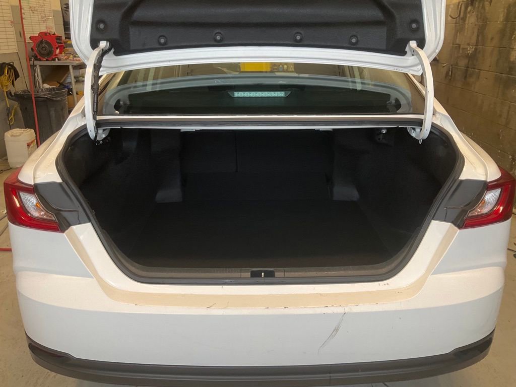 Used 2025 Toyota Camry LE image 25