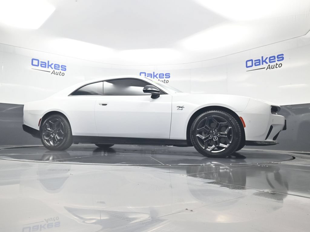 Used 2025 Dodge Charger Daytona R/T w/ Quick Order Package 25M R/T AWD/4WD image 31