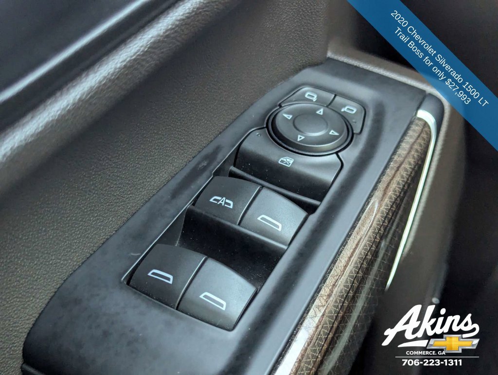 Used 2020 Chevrolet Silverado 1500 LT Trail Boss AWD/4WD image 24