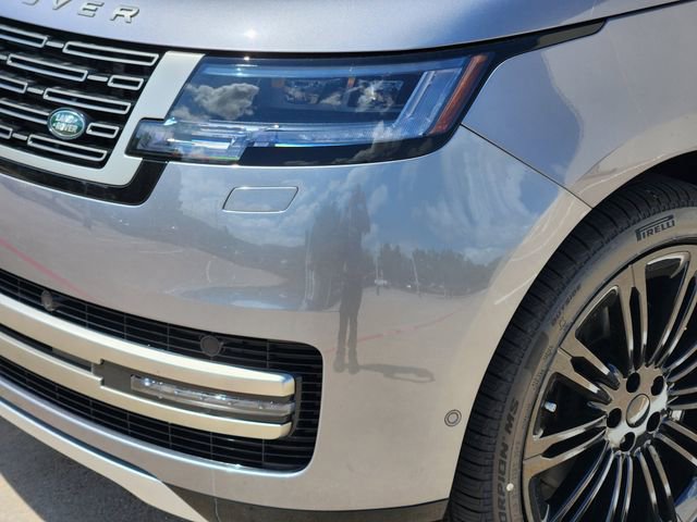 New 2026 Land Rover Range Rover Long Wheelbase SE image 5