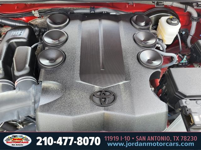 Used 2024 Toyota 4Runner SR5 RWD image 32