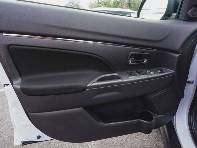 New 2025 Mitsubishi Outlander Sport ES image 9