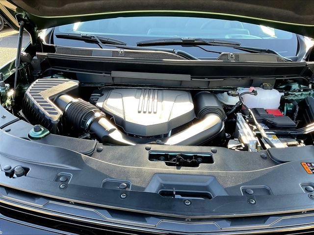 New 2027 Chevrolet Traverse LT w/ Midnight/Sport Edition FWD image 15