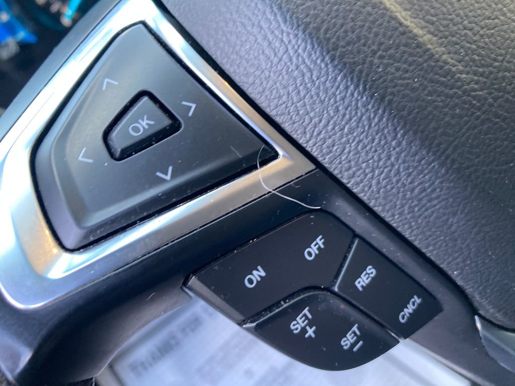 Used 2020 Ford Edge SEL w/ Cold Weather Package image 42