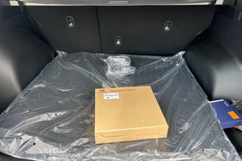 New 2025 Hyundai Tucson SEL image 13