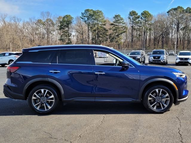 Used 2025 INFINITI QX60 Luxe image 2