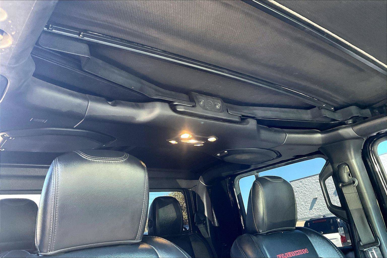 Used 2020 Jeep Gladiator Rubicon AWD/4WD image 22