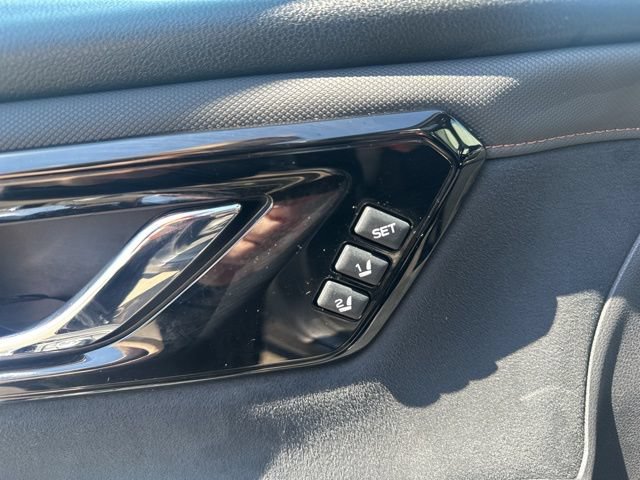 Used 2025 Subaru Forester Touring AWD/4WD image 18