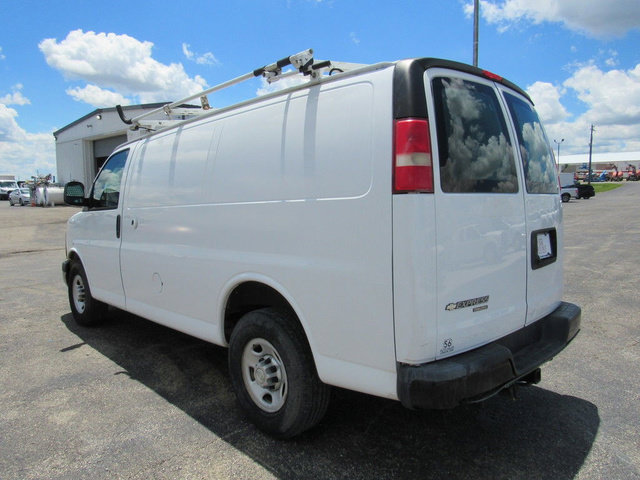Used 2015 Chevrolet Express 2500 RWD image 5