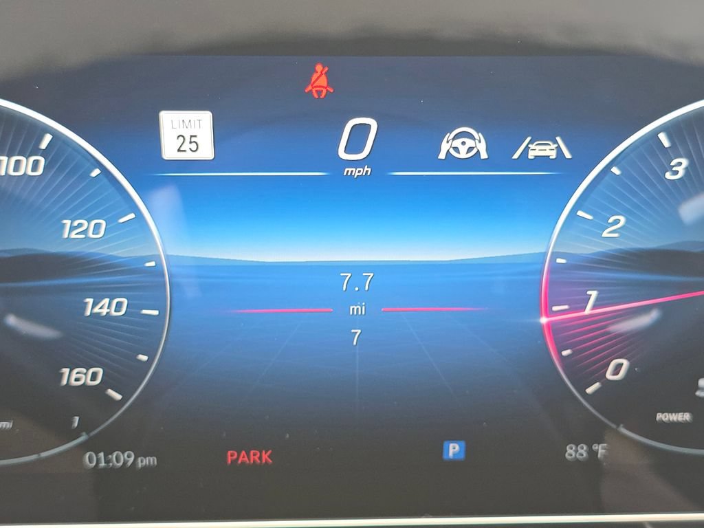 New 2027 Mercedes-Benz GLC 300 4MATIC image 30