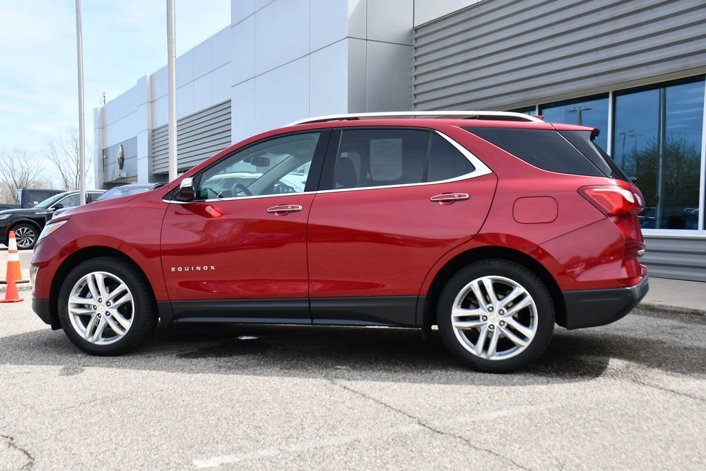 Used 2018 Chevrolet Equinox Premier AWD/4WD image 3