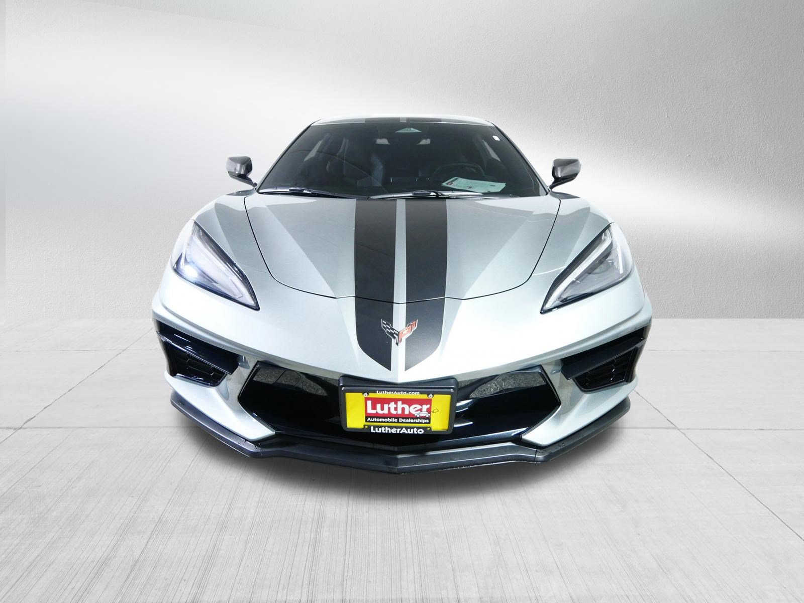 Used 2024 Chevrolet Corvette Stingray Coupe w/ 1LT RWD video 2