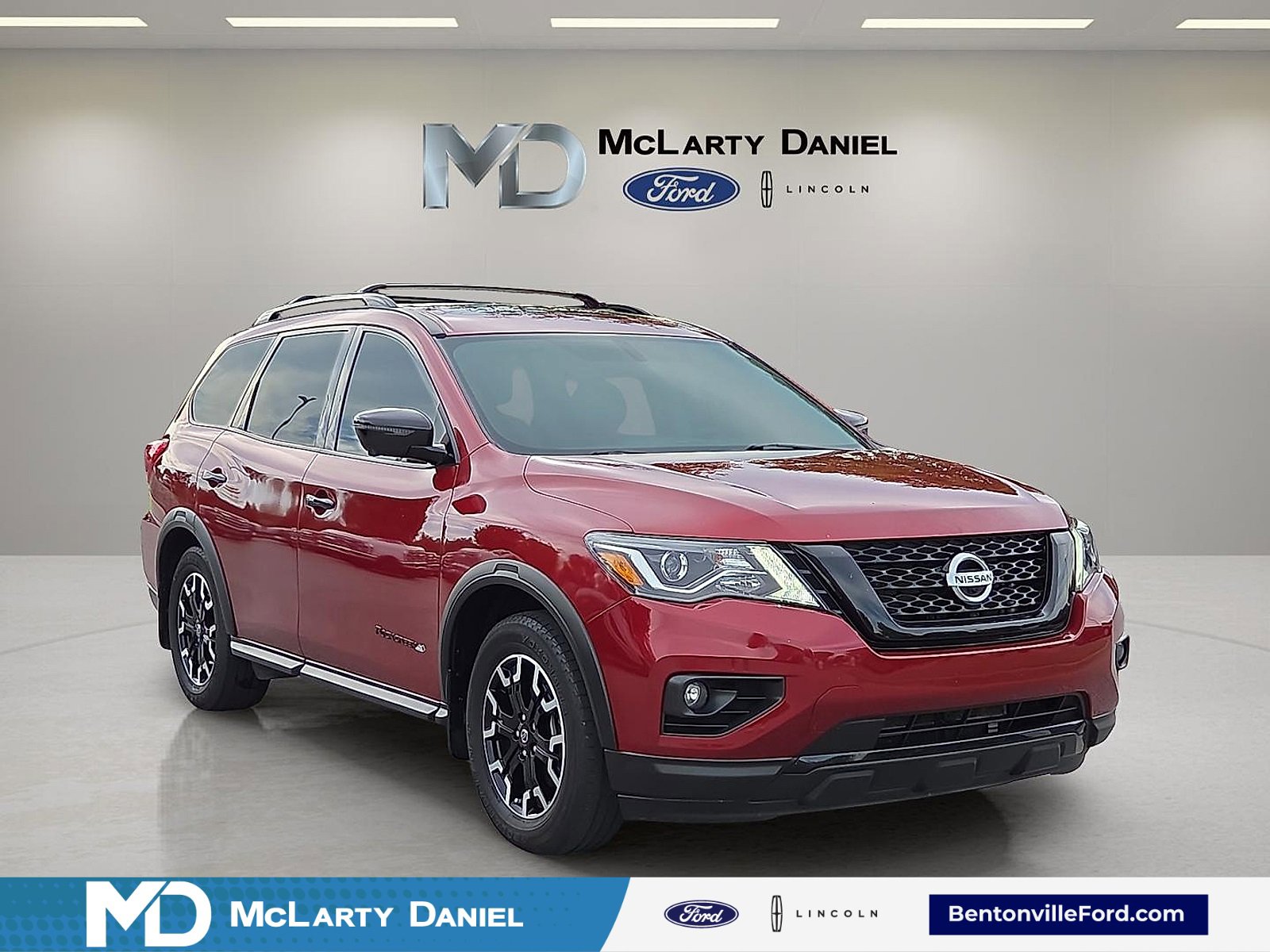 Used 2020 Nissan Pathfinder SL